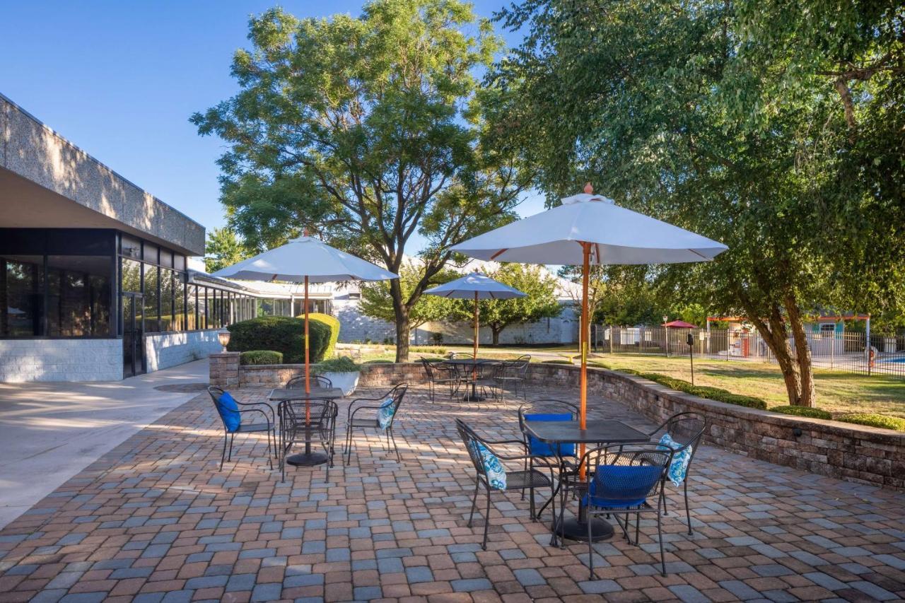 费城樱桃山皇冠假日酒店 Cherry Hills Village 外观 照片